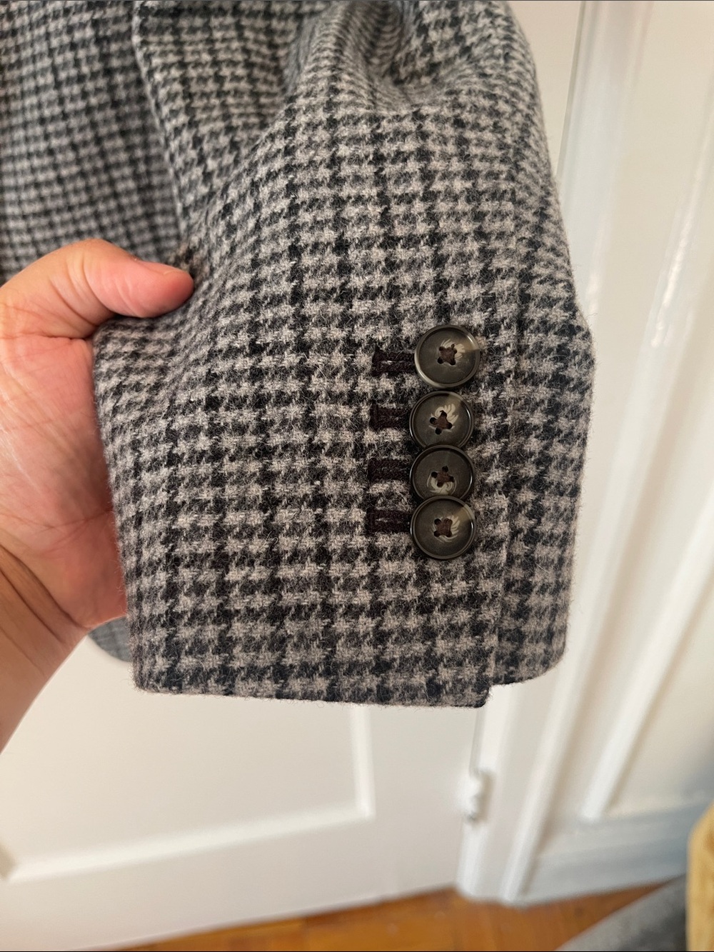 Everlane Oversized Houndstooth Wool Blazer - Picture 9 of 13